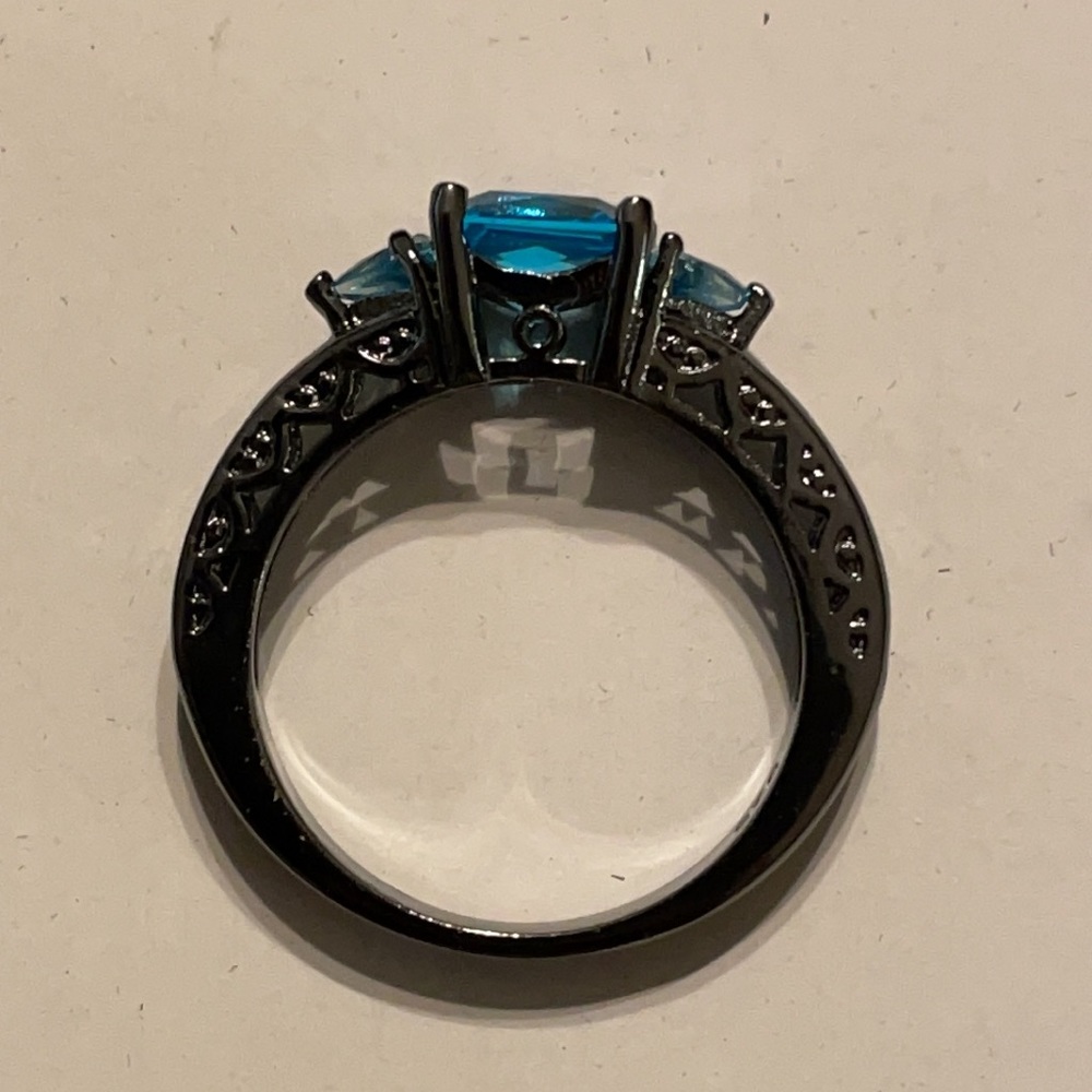Black gold aquamarine ring
